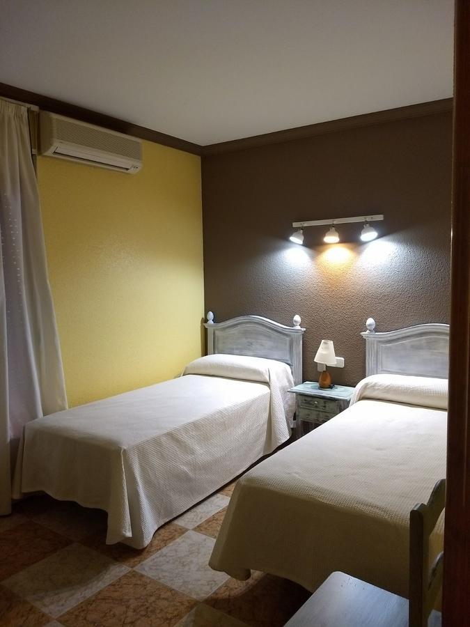 Hostal Venta Del Peral Cullar de Baza 外观 照片
