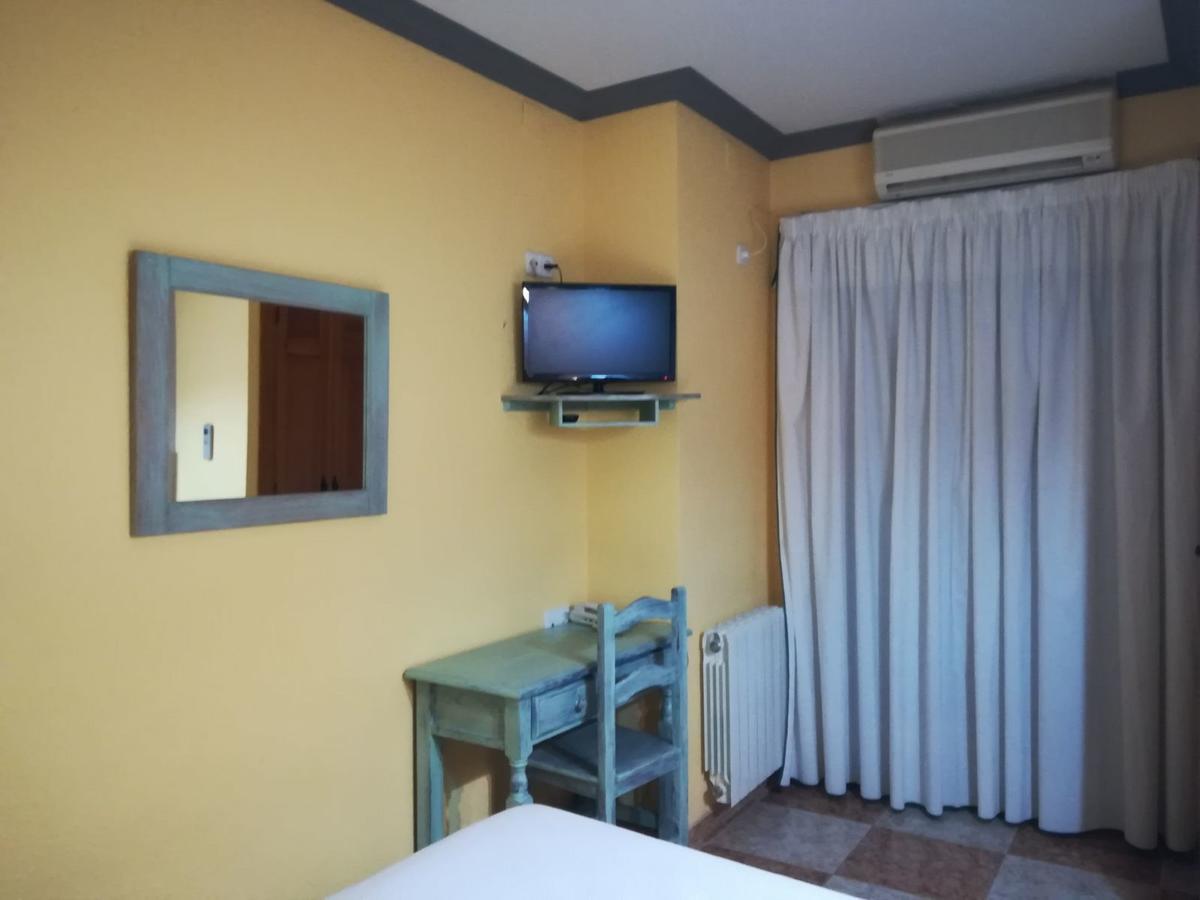 Hostal Venta Del Peral Cullar de Baza 外观 照片
