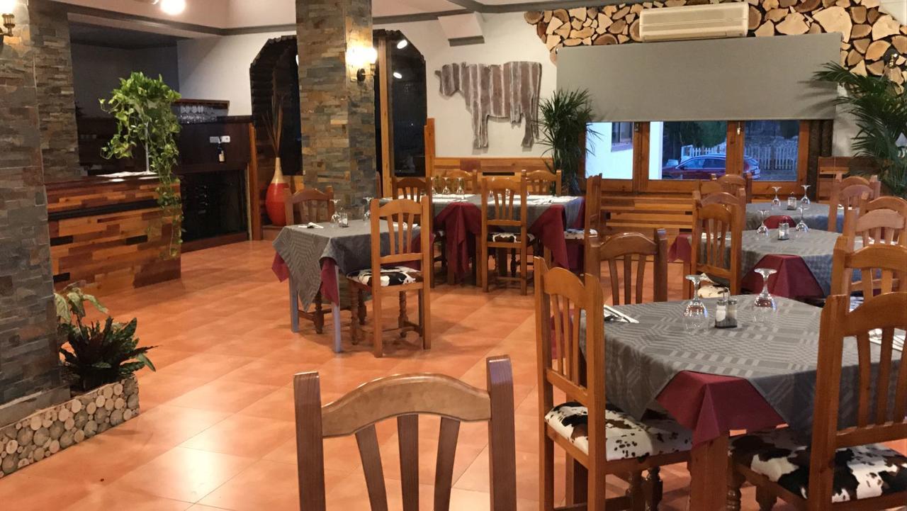Hostal Venta Del Peral Cullar de Baza 外观 照片